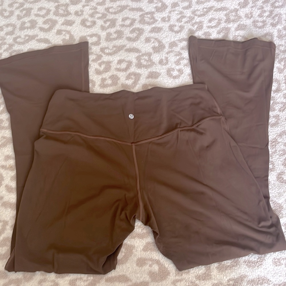 Lululemon Align mini flare